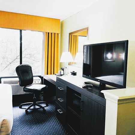Park Inn By Radisson Albany Exteriör bild