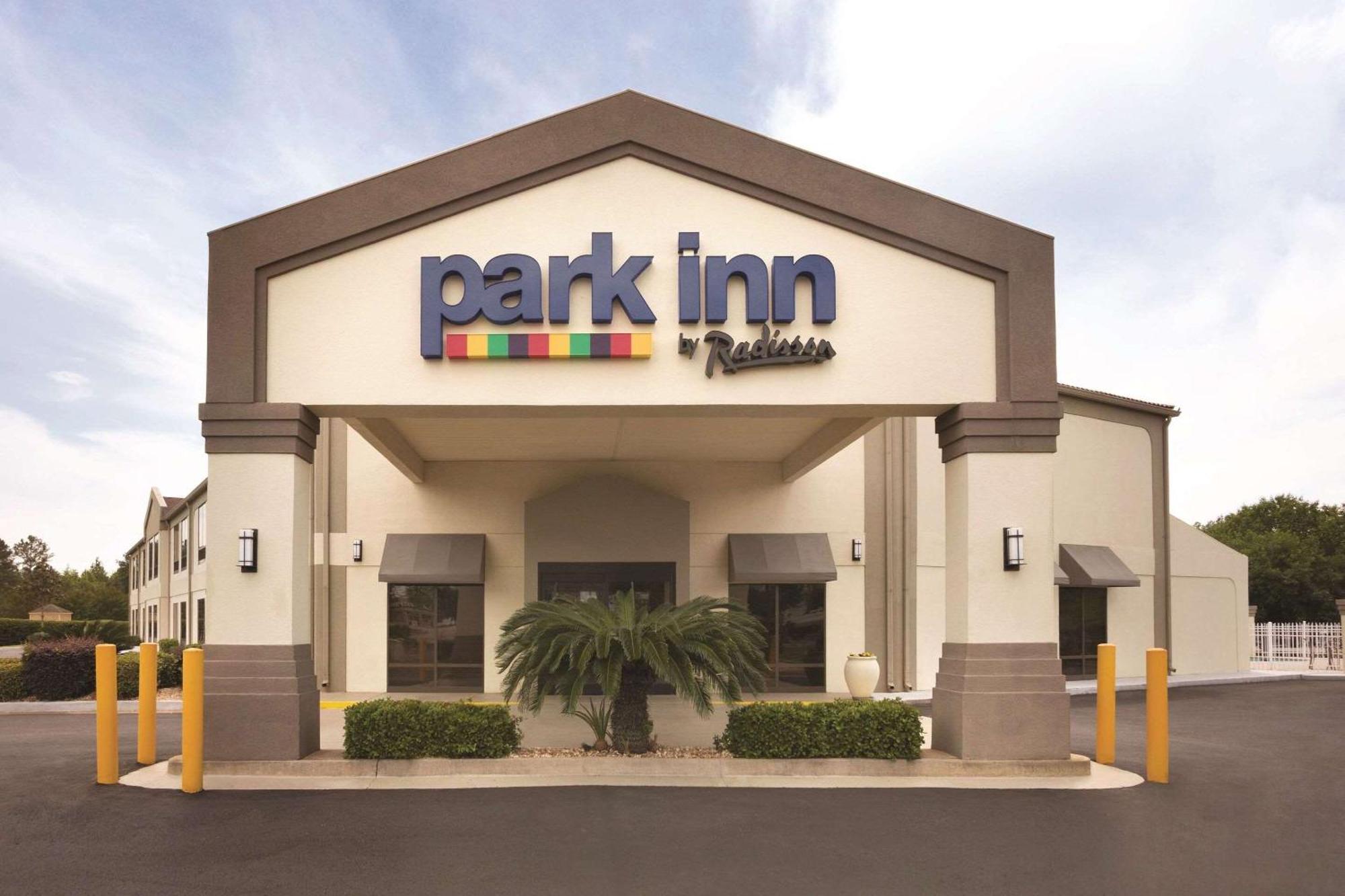 Park Inn By Radisson Albany Exteriör bild