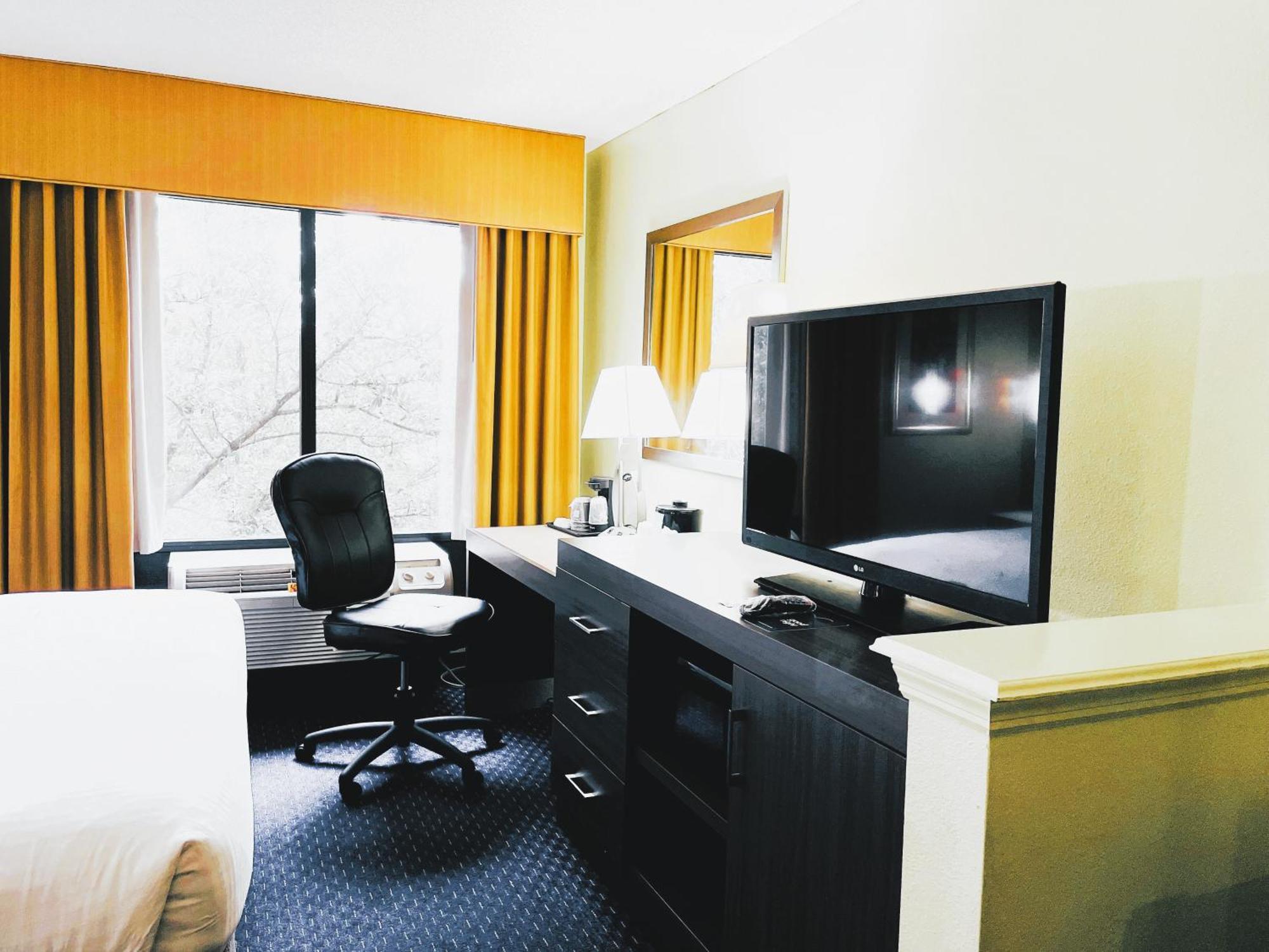 Park Inn By Radisson Albany Exteriör bild